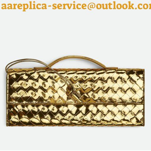 Replica Bottega Veneta Andiamo Clutch with Handle in Gold Metallic Leather