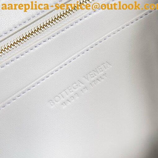 Replica Bottega Veneta Andiamo Small East/West Bag in White Intrecciato Lambskin 3