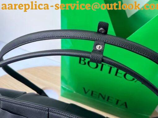 Replica Bottega Veneta Arco Medium Bag In Black Grained Leather 8