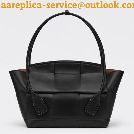 Replica Bottega Veneta Arco Medium Bag In Black Intrecciato Calfskin