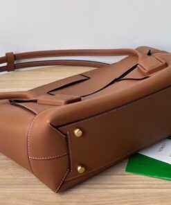 Replica Bottega Veneta Arco Medium Bag In Caramel Intrecciato Calfskin 2