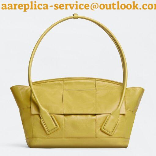 Replica Bottega Veneta Arco Medium Bag In Yellow Intrecciato Leather 4