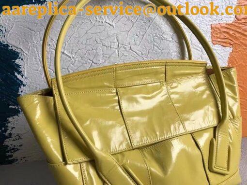 Replica Bottega Veneta Arco Medium Bag In Yellow Intrecciato Leather 9