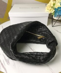 Replica Bottega Veneta BV Jodie Small Bag In Black Intrecciato Lambskin 2