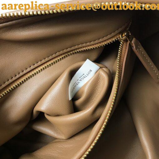 Replica Bottega Veneta BV Jodie Small Bag In Caramel Intrecciato Lambskin 9