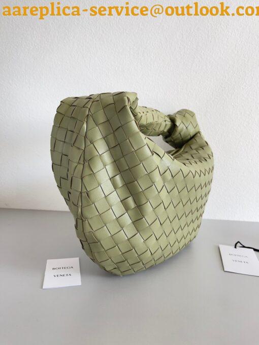 Replica Bottega Veneta BV Jodie Teen Bag In Travertine Intrecciato Lambskin 4