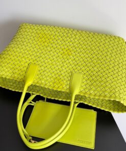 Replica Bottega Veneta Cabat Large Bag In Acid Kiwi Intrecciato Lambskin 2