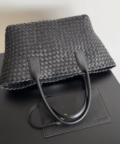 Replica Bottega Veneta Cabat Medium Bag In Black Intrecciato Lambskin 2