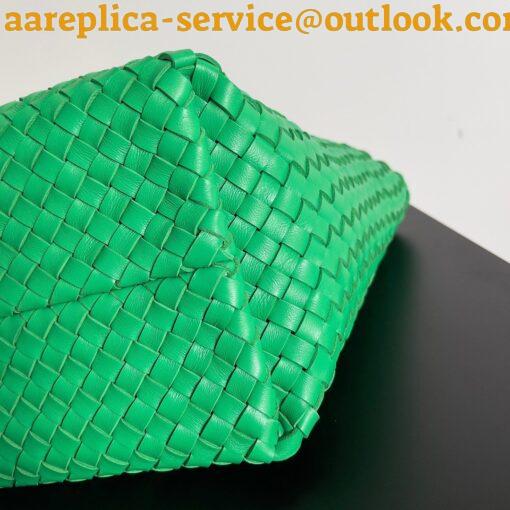 Replica Bottega Veneta Cabat Medium Bag In Green Intrecciato Lambskin 3