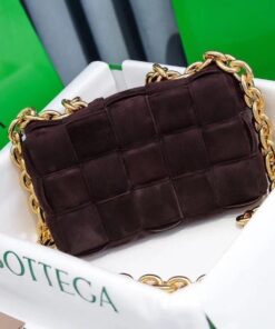 Replica Bottega Veneta Chain Cassette Bag In Fondant Intrecciato Suede Calfskin