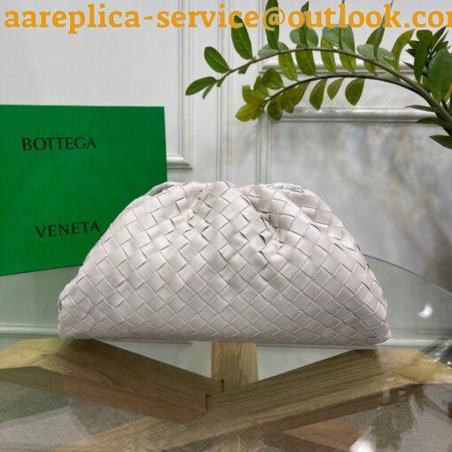 Replica Bottega Veneta Large Pouch Clutch Bag In White Intrecciato Lambskin 5