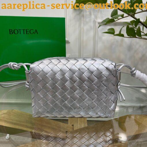 Replica Bottega Veneta Loop Small Bag In Silver Intrecciato Lambskin 9