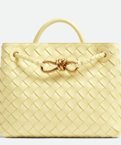 Replica Bottega Veneta Medium Andiamo Bag In Ice Cream Intrecciato Lambskin 2