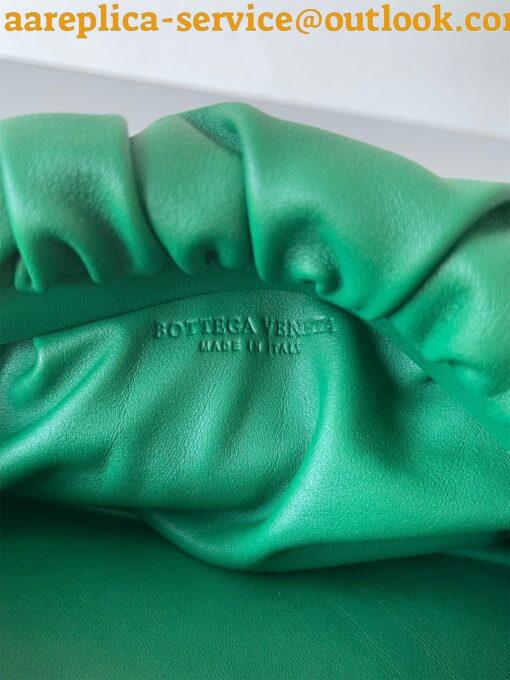 Replica Bottega Veneta The Chain Pouch Bag In Green Calfskin 11