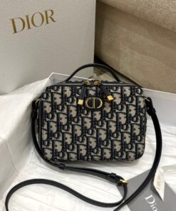 Replica Dior 30 Montaigne Box Bag In Blue Dior Oblique Canvas