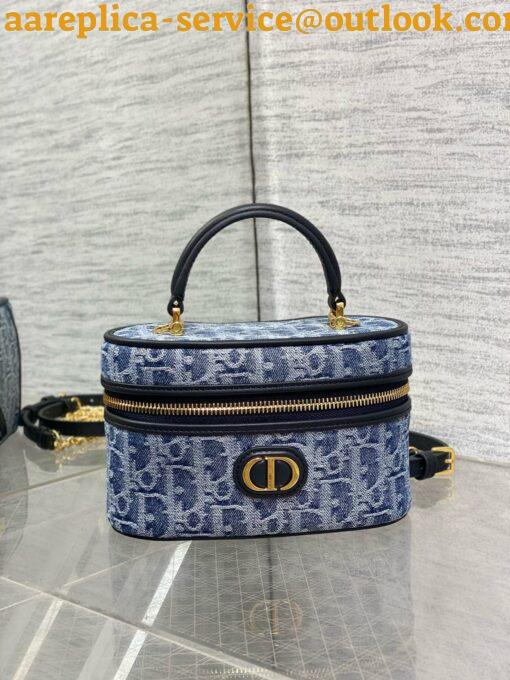 Replica Dior 30 Montaigne Mini Vanity Case in Blue Denim Oblique Jacquard