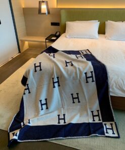 Replica Hermes Avalon III Throw Blanket in Blue Wool and Cashmere 2