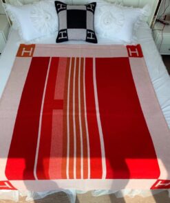 Replica Hermes Avalon Vibration Throw Blanket in Red Wool and Cashmere