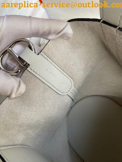 Replica Hermes In The Loop 18 Handmade Bag in Pearl Grey Clemence Leather 8