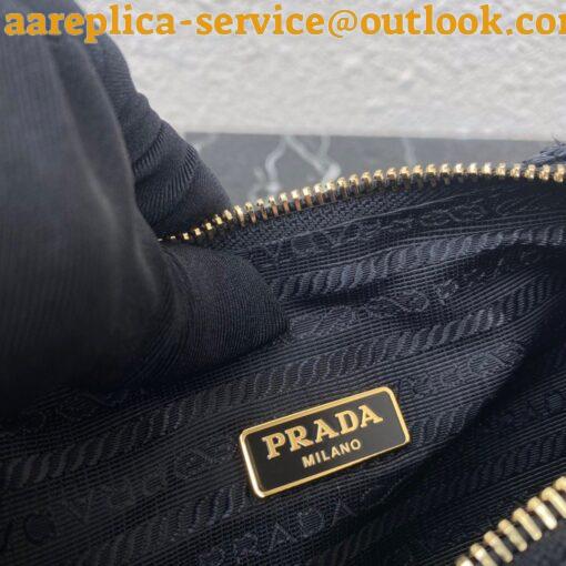 Replica Prada Re-Edition 2005 Shoulder Bag In Black Raffia 18