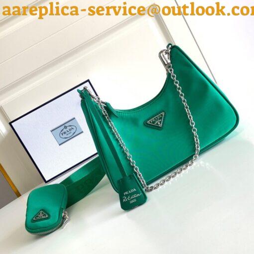 Replica Prada Re-Edition 2005 Shoulder Bag In Green Re-Nylon 6