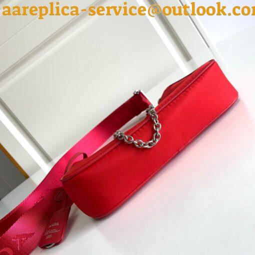 Replica Prada Re-Edition 2005 Shoulder Bag In Red Re-Nylon 4