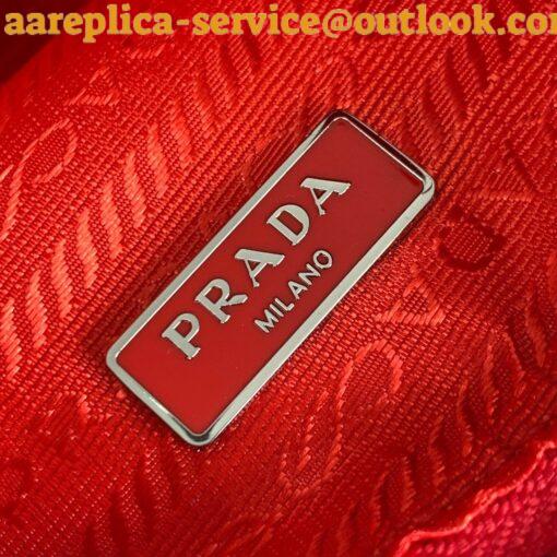 Replica Prada Re-Edition 2005 Shoulder Bag In Red Re-Nylon 9