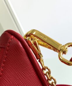 Replica Prada Re-Edition 2005 Shoulder Bag In Red Saffiano Leather 2