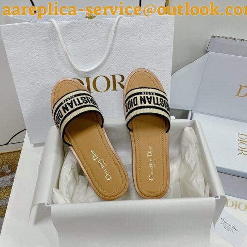 Replica Dior Dioriviera Dway Platform Slides in Raffia and Black Embroidered Cotton 24