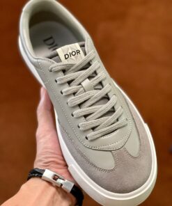 Replica Dior Men’s B101 Sneakers In Grey Suede Calfskin 2