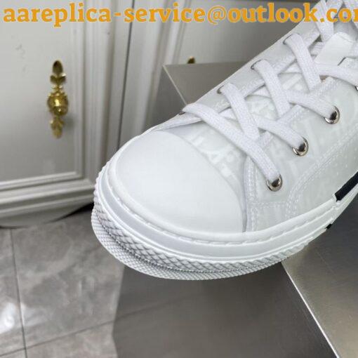 Replica Dior Men’s B23 High-top Sneakers In White and Blue Oblique Canvas 13