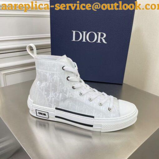 Replica Dior Men’s B23 High-top Sneakers In White and Blue Oblique Canvas 15