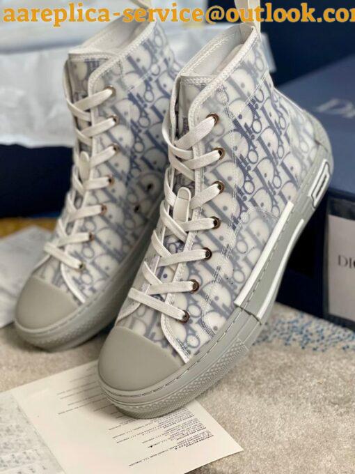 Replica Dior Men’s B23 High-top Sneakers In White and Blue Oblique Canvas 23