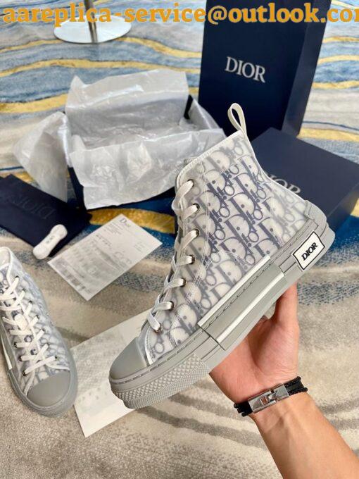 Replica Dior Men’s B23 High-top Sneakers In White and Blue Oblique Canvas 27