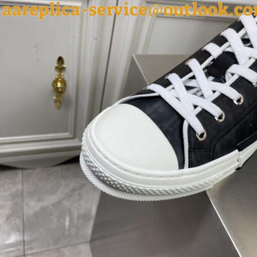 Replica Dior Men’s B23 Low-top Sneakers In Black and White Oblique Canvas