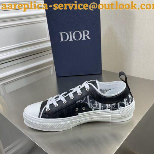 Replica Dior Men’s B23 Low-top Sneakers In Black and White Oblique Canvas 11