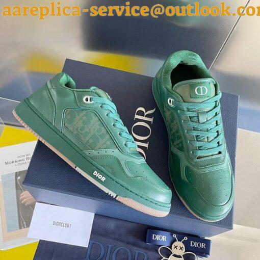 Replica Dior Men’s B27 World Tour Sneakers In Green Leather 5