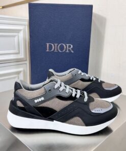 Replica Dior Men’s B29 Sneakers In Gray Mesh and Black Suede