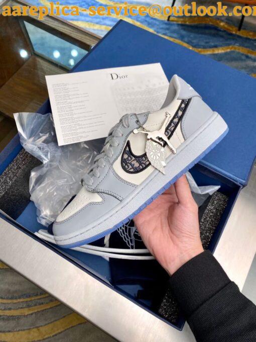 Replica Dior x Nike Air Jordan 1 Low-top Sneakers 4