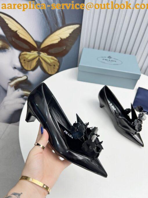 Replica Prada Pumps 45mm in Black Leather with Floral Appliques 4