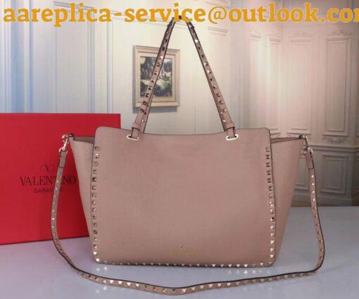 Replica Valentino Rockstud Medium Tote In Beige Grained Leather 18