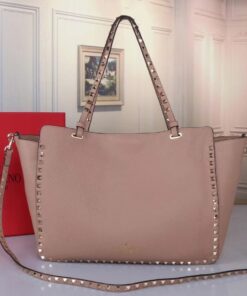 Replica Valentino Rockstud Medium Tote In Beige Grained Leather 2