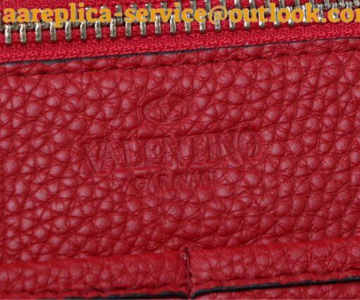 Replica Valentino Rockstud Medium Tote In Red Grained Leather 25