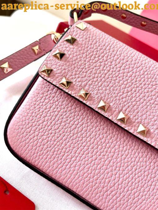 Replica Valentino Rockstud Pouch Bag in Pink Grained Leather 3