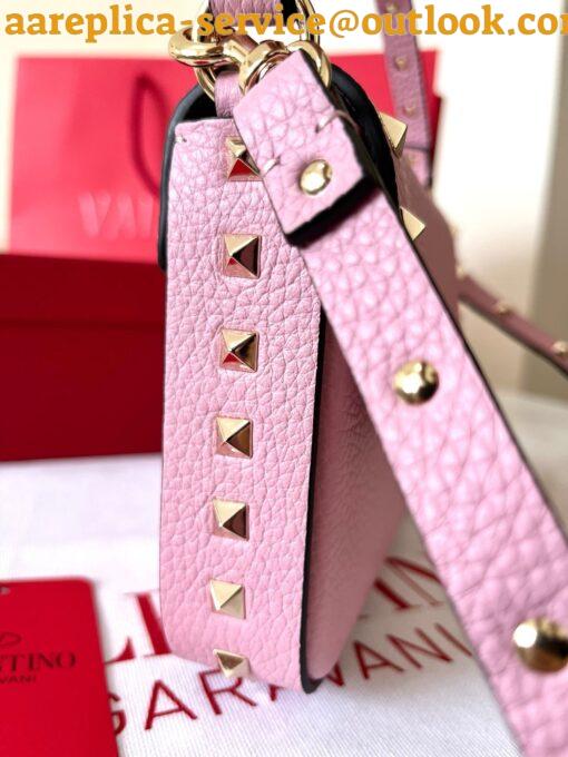 Replica Valentino Rockstud Pouch Bag in Pink Grained Leather 6