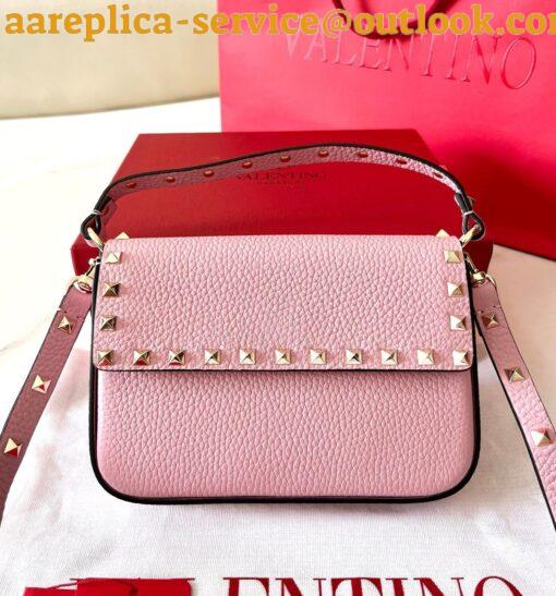 Replica Valentino Rockstud Pouch Bag in Pink Grained Leather 7