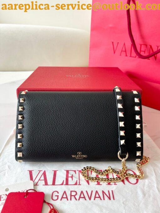 Replica Valentino Rockstud Wallet with Chain in Black Grained Leather 3