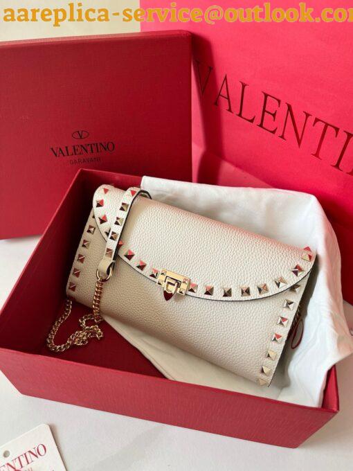 Replica Valentino Rockstud Wallet with Chain in White Grained Leather 5